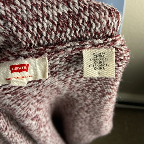 Levi’s Cardigan Red And White Size Medium - Picture 5 of 5